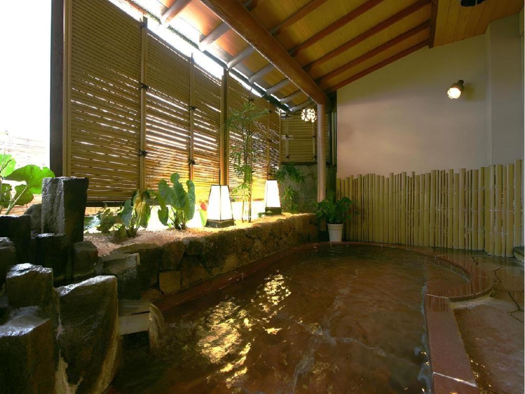 Tsukino Sumika Atami Juraku Hotel Exterior foto