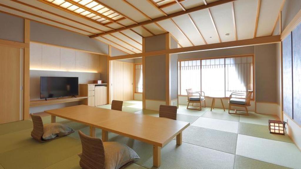 Tsukino Sumika Atami Juraku Hotel Exterior foto