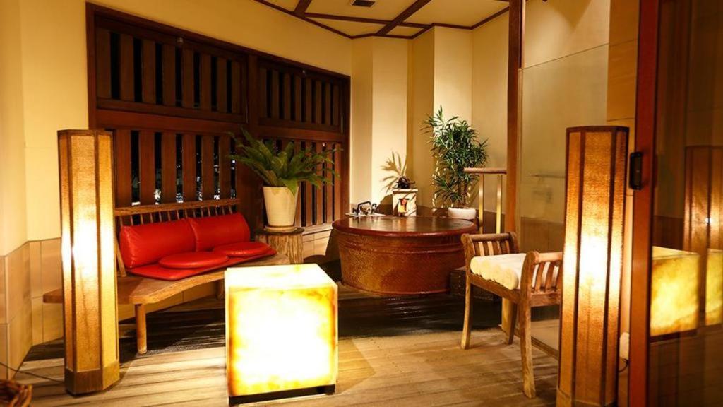 Tsukino Sumika Atami Juraku Hotel Exterior foto